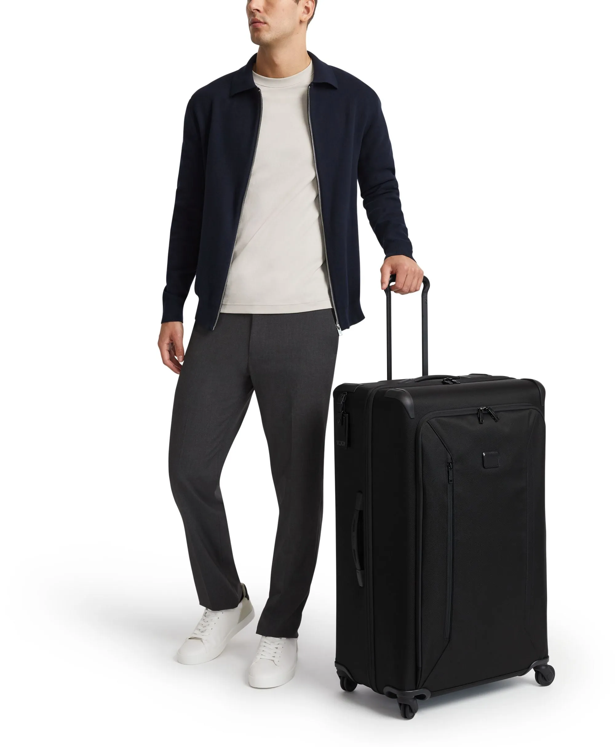 AEROTOUR Extended Trip Expandable 4 Wheeled Packing Case