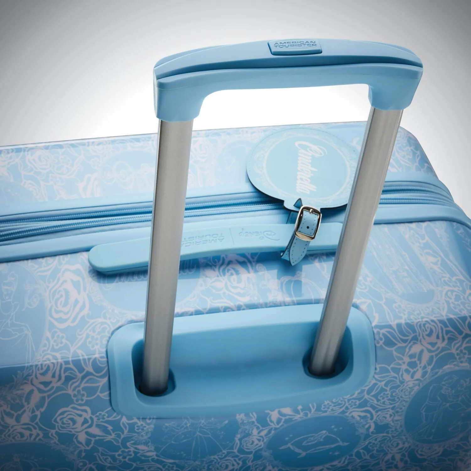 American Tourister Disney Cinderella 20" Spinner