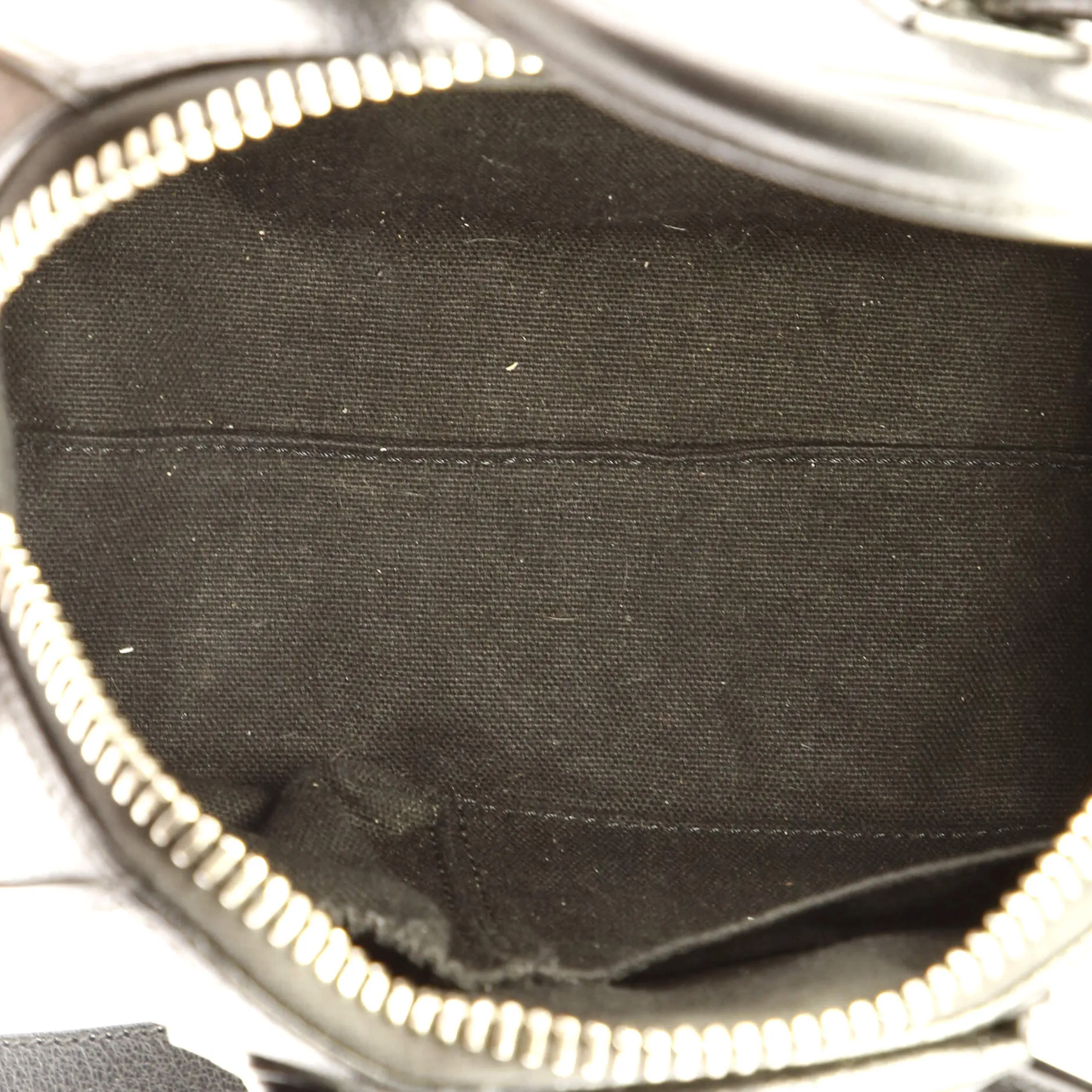 Antigona Bag Leather Mini