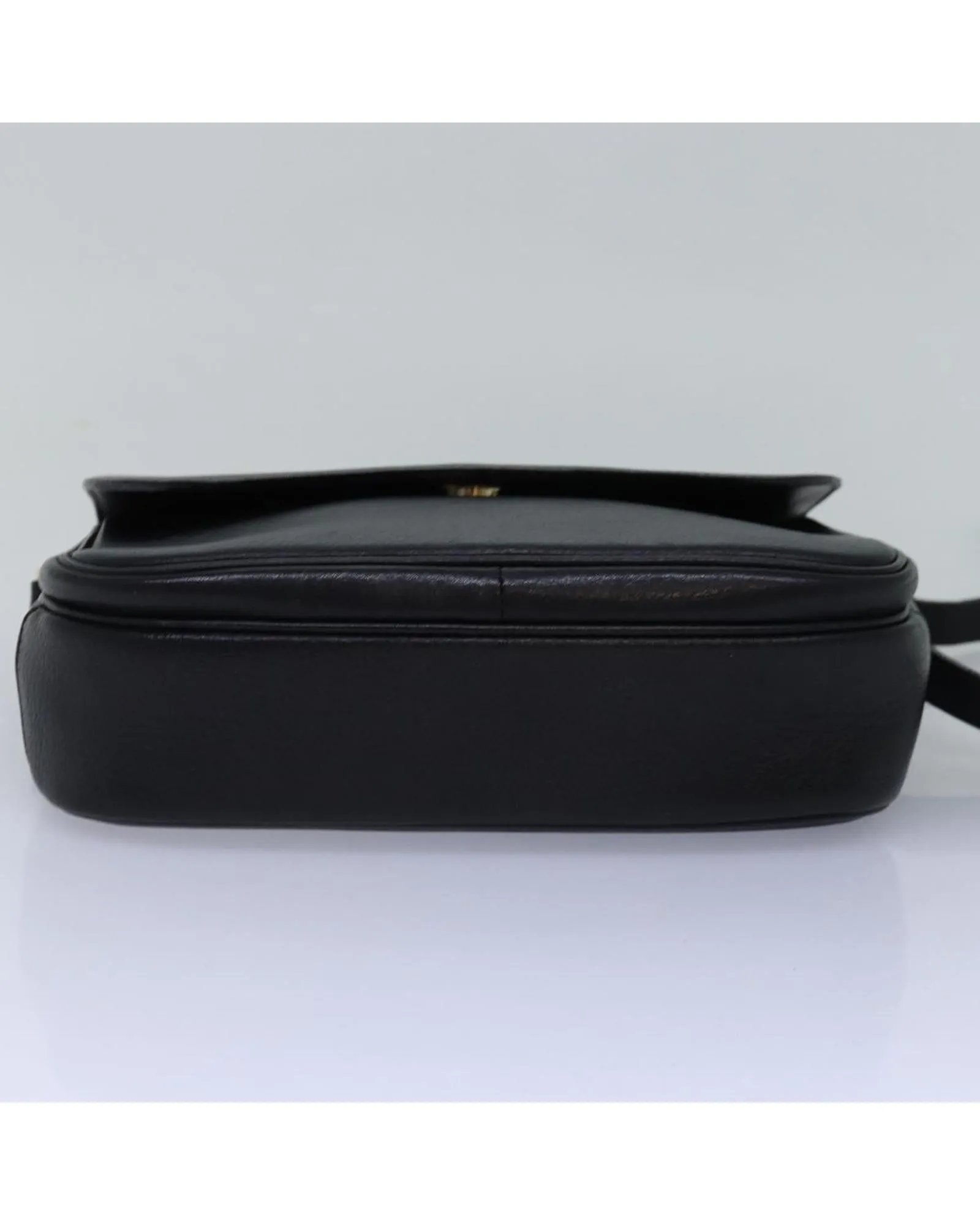 Burberry The Kensington Leather Shoulder Bag