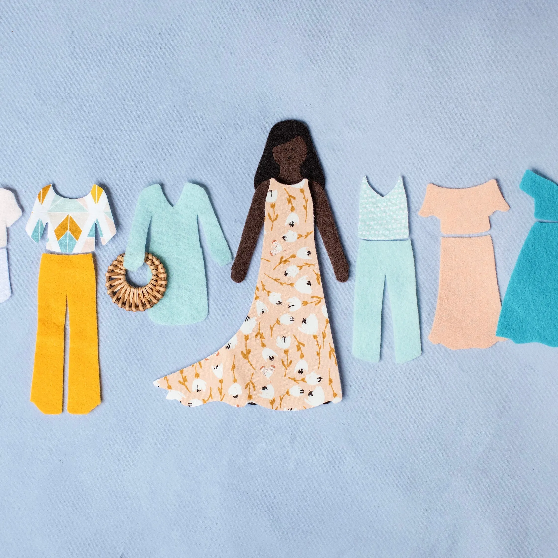 deluxe felt doll   felt board travel bundle