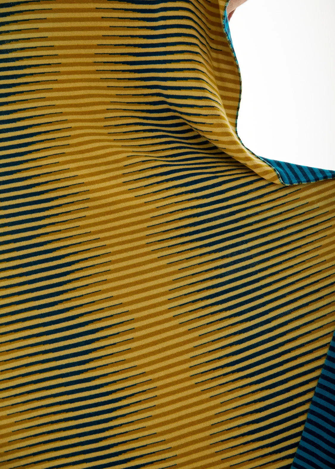 Good Vibrations Throw - Desert Waves