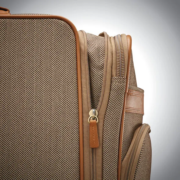 Hartmann Herringbone Deluxe Domestic Carry On Exp Spinner