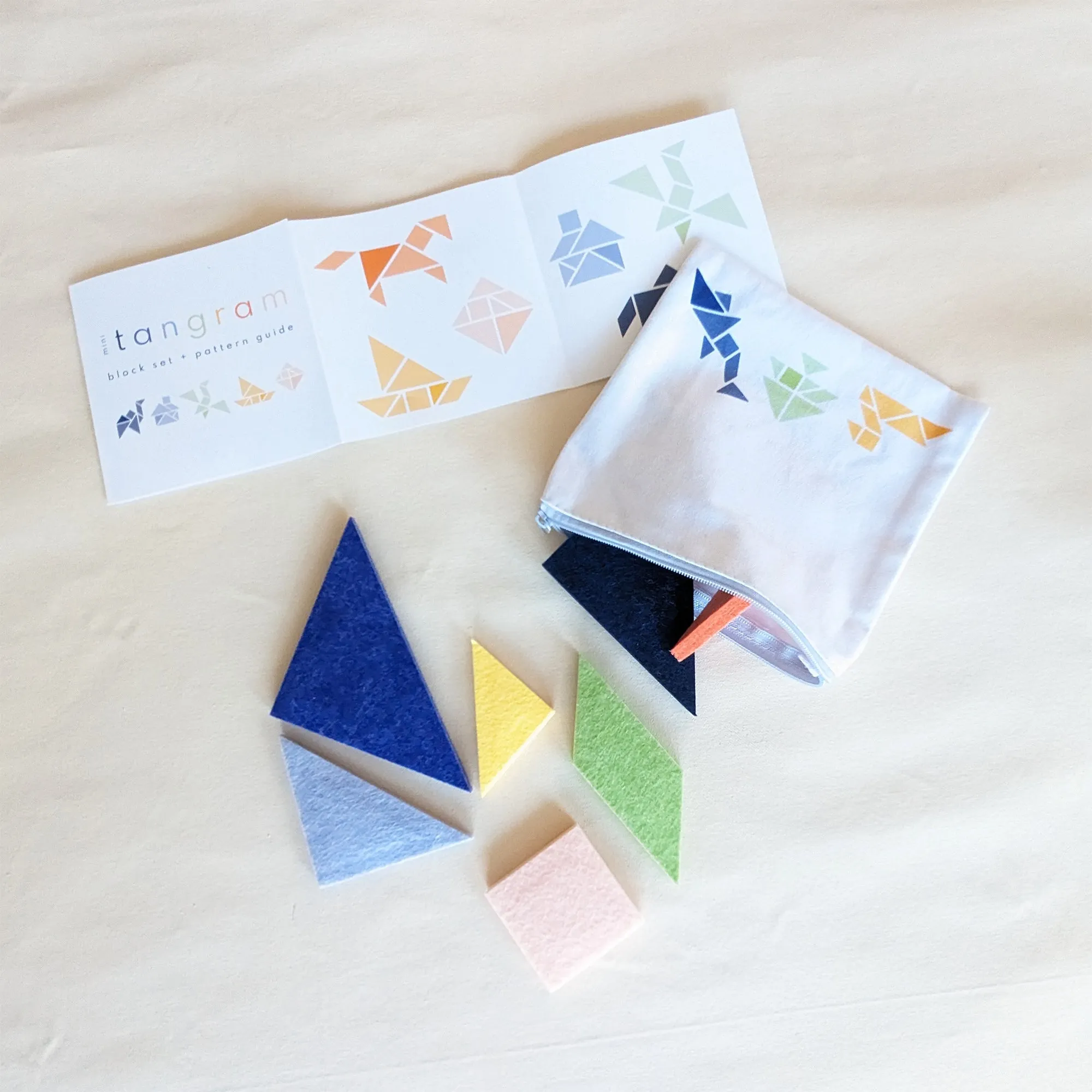 mini tangram puzzle travel set