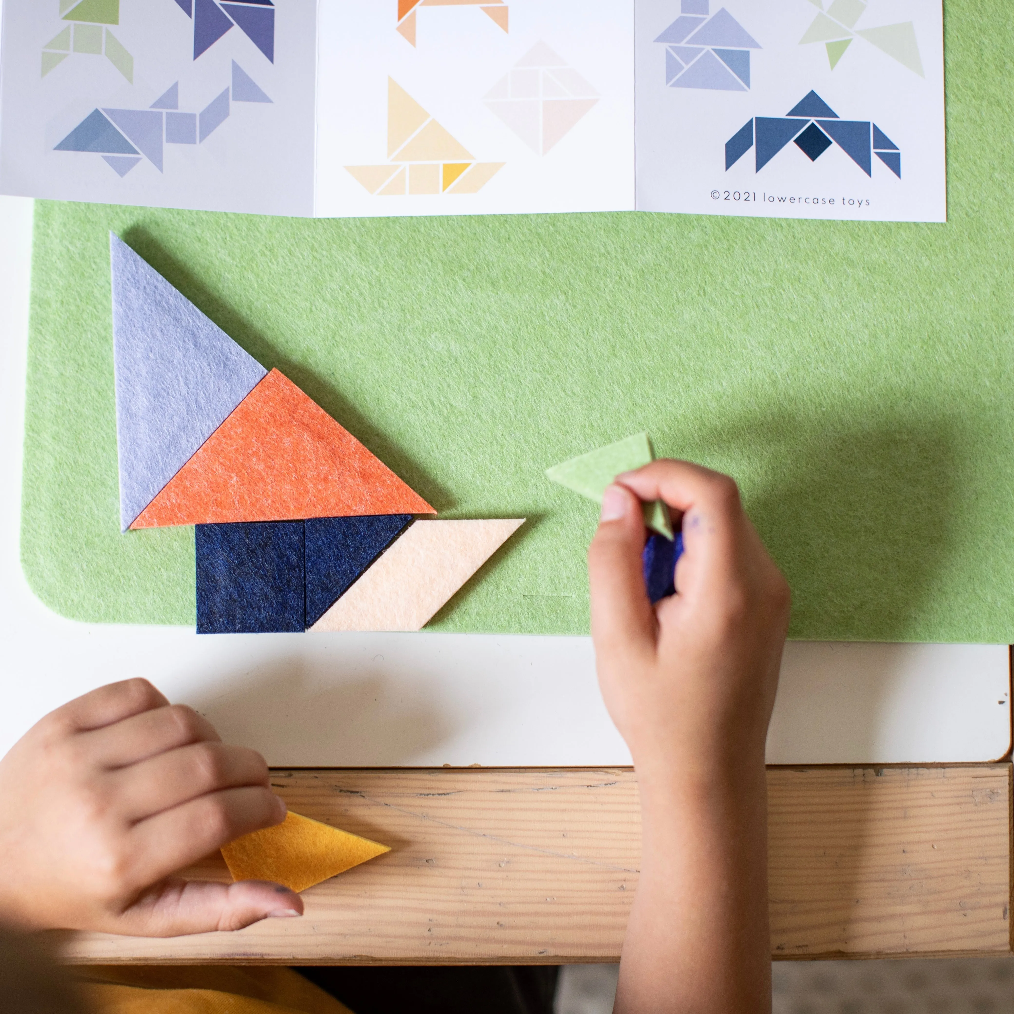 mini tangram puzzle travel set