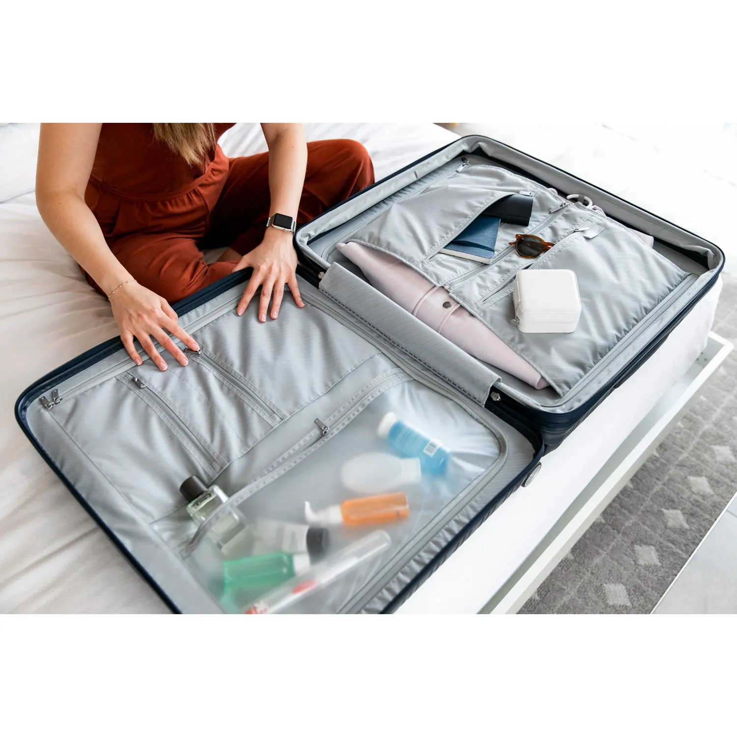 Samsonite Elevation™ Plus Large Spinner