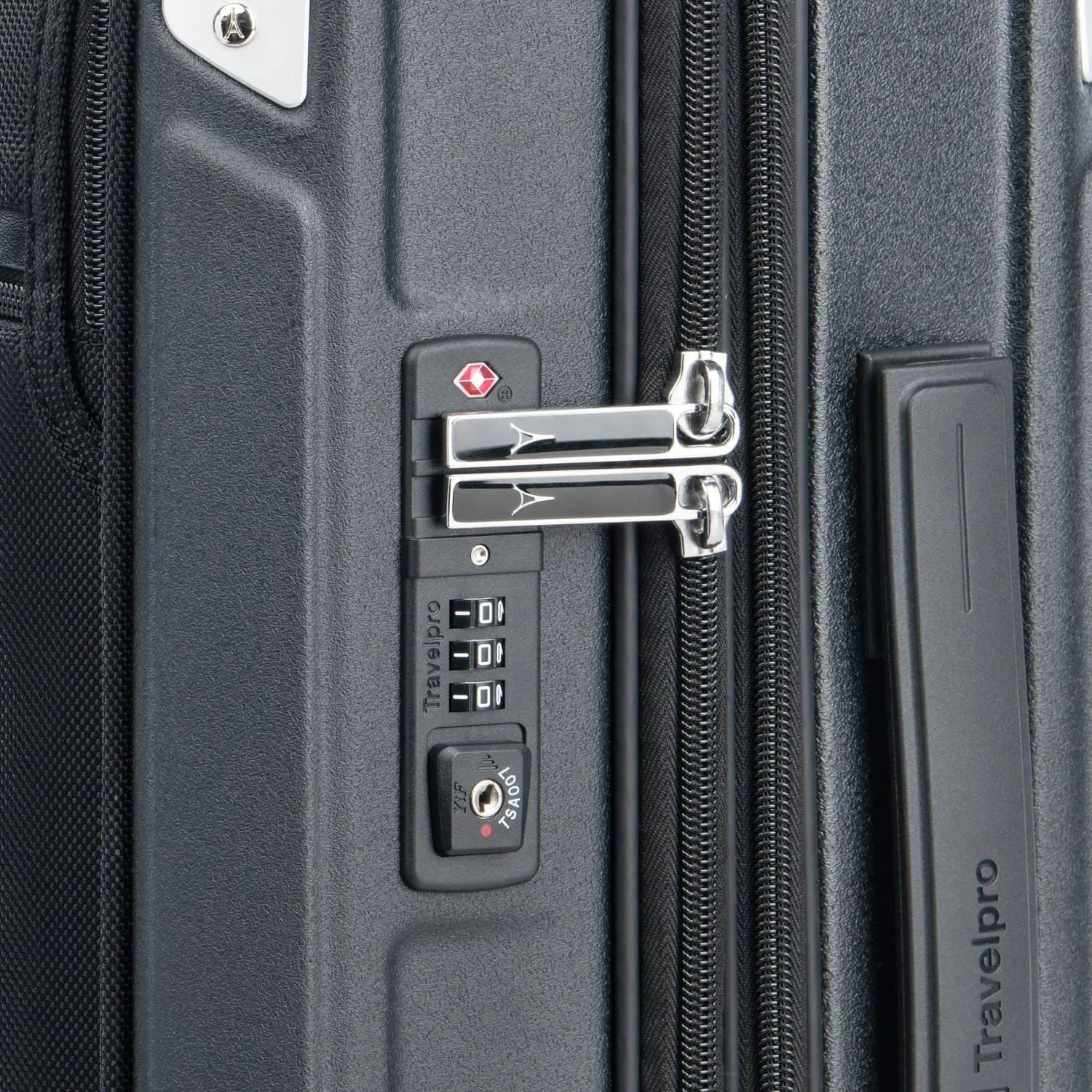 Travelpro Platinum Elite Hardside Business Plus Carry-On Expandable Spinner