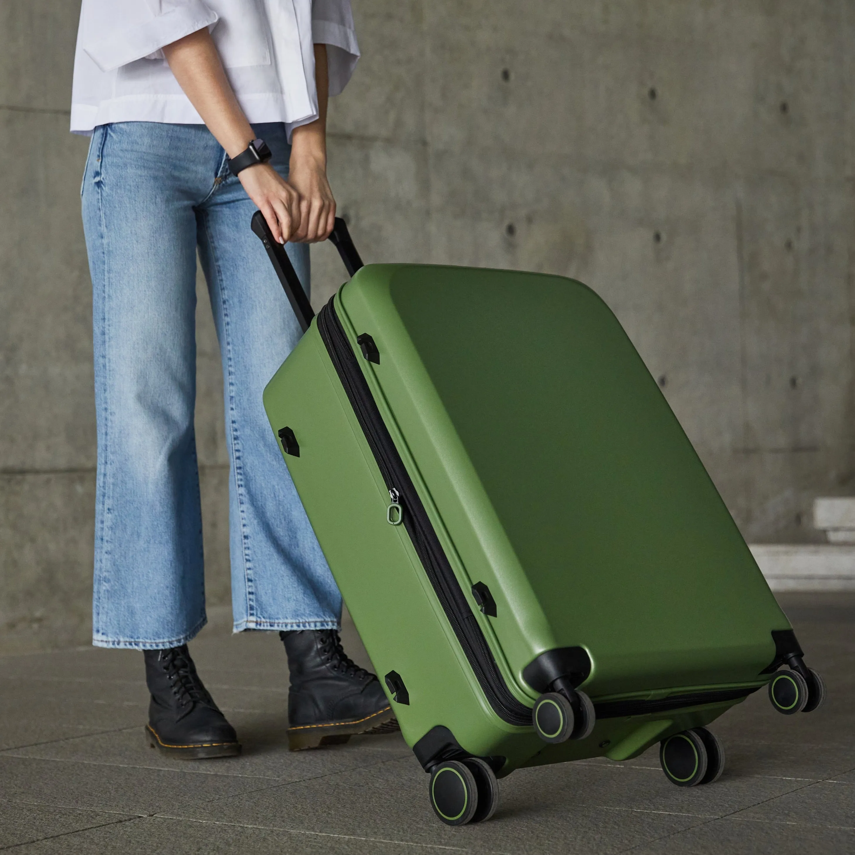 Verage Freeland Hardside Anti-Bacterial 4 Wheels Spinner 19“ Carry-On