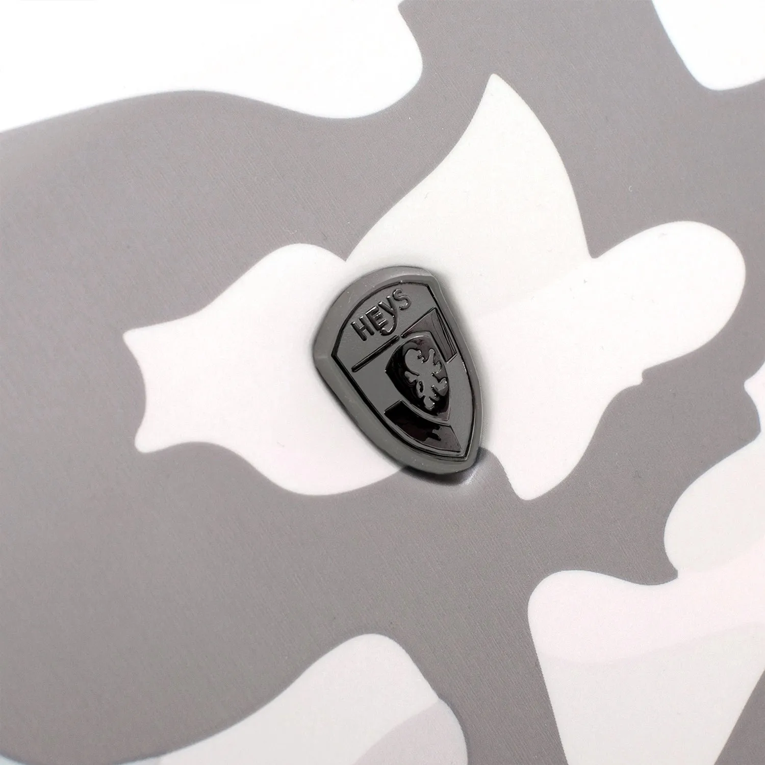 White Camo 26" Fashion Spinner™ Luggage
